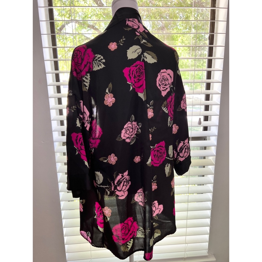 Cardigan - Picture 3 of 4